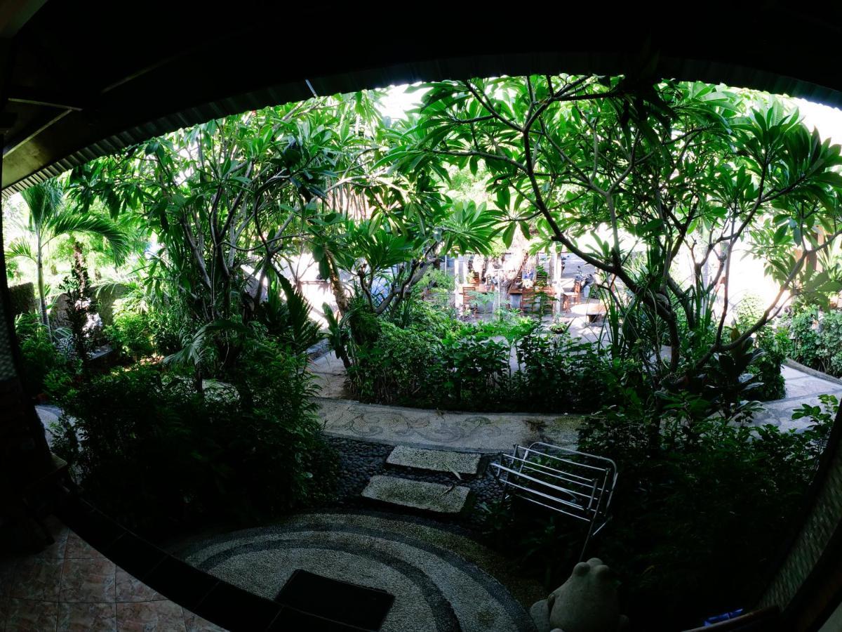 Seahua Ha Ha Tulamben Dive Resort Bagian luar foto